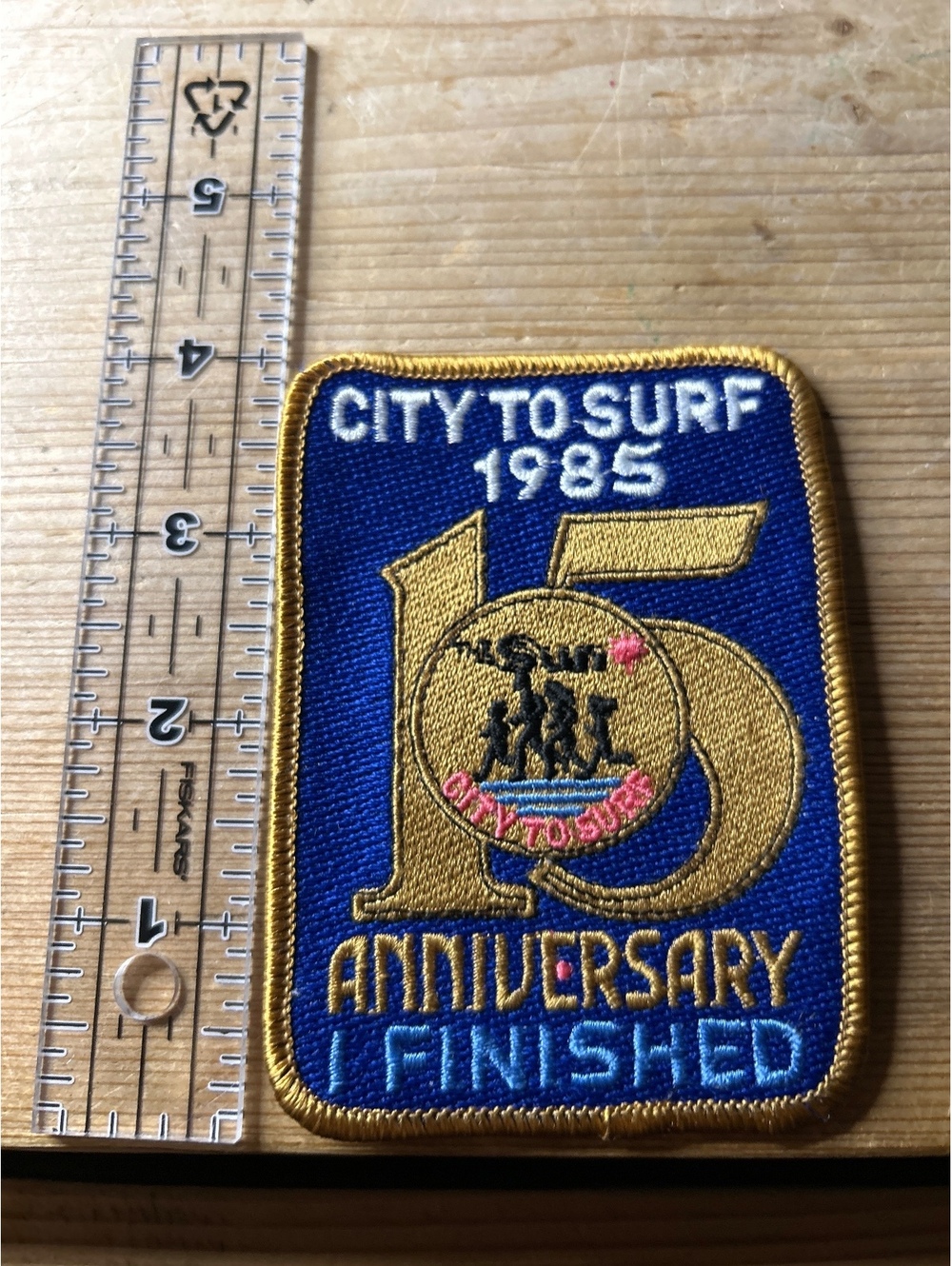 City to Surf 1985 15th Anniversary Finisher Embroidered Patch